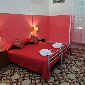 Hostel Relax On 247 Roma